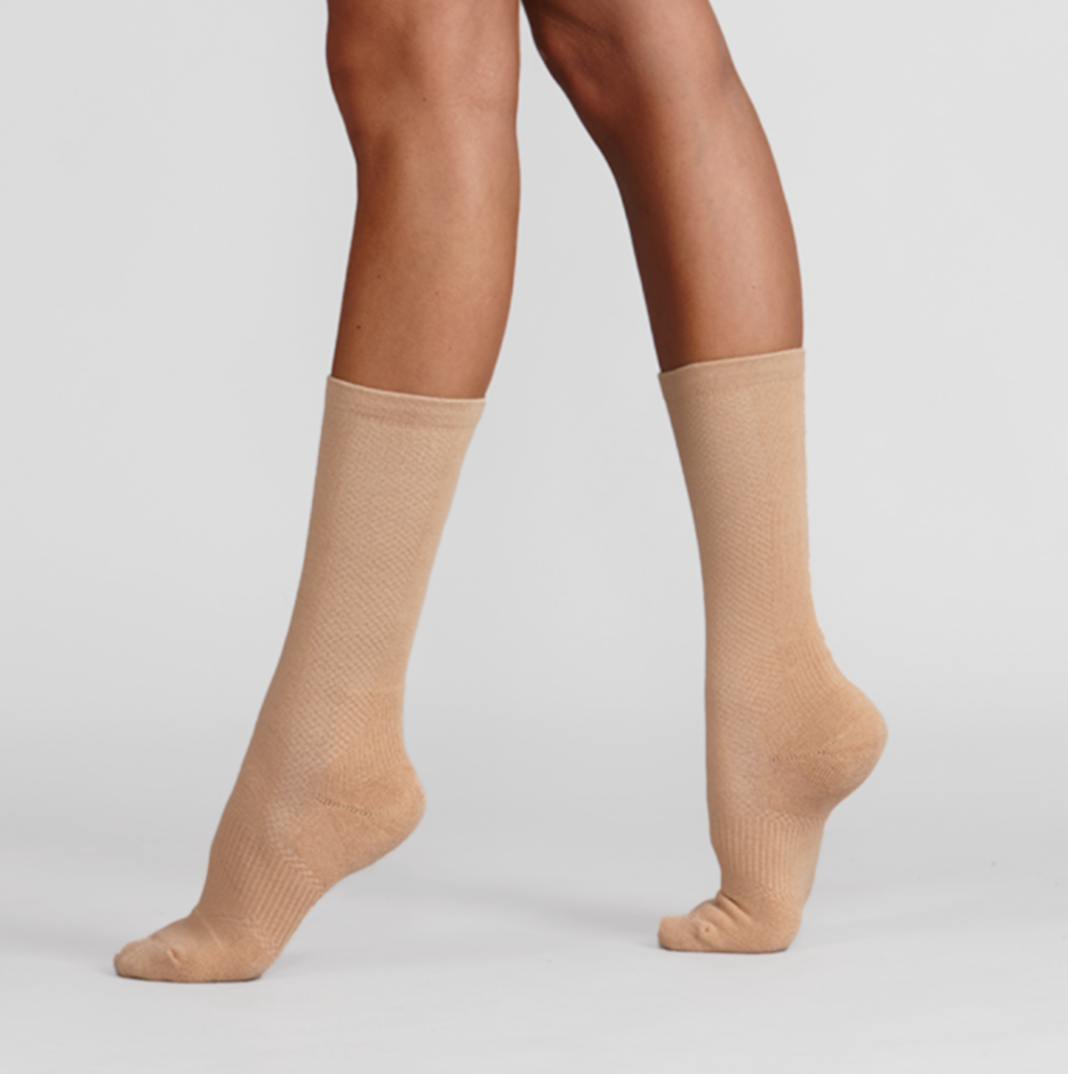 Silky Dance | Turning Socks